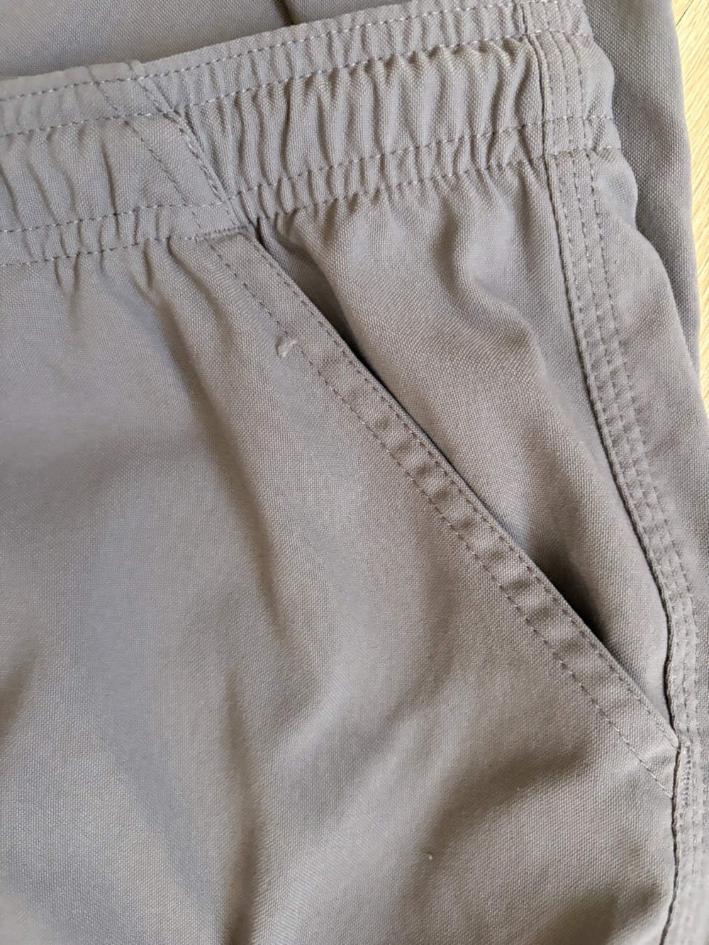 Set of Carhartt Gray Scrub Track Pants and Rainbow Scrub Top - Picture 10 of 10